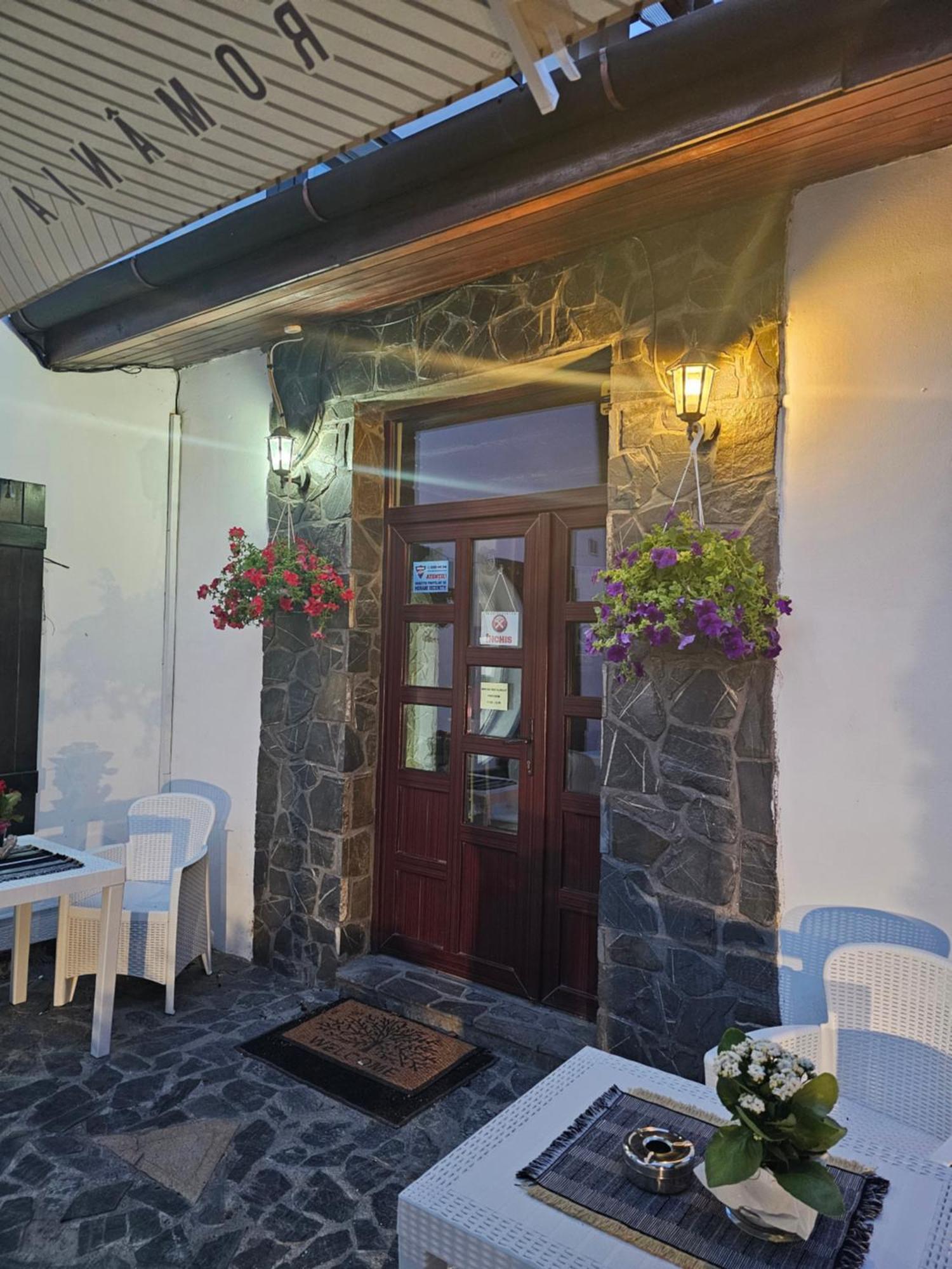 Pensiunea Miruna Moieciu de Jos Exterior foto